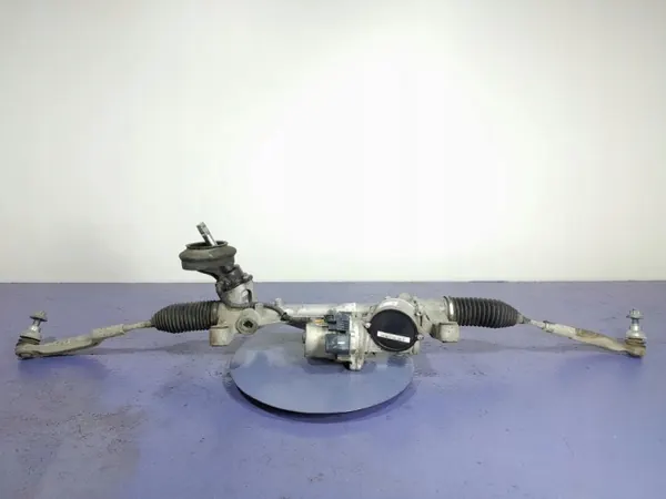 Dirección asistida Mercedes Clase A W177 OEM 6820000331 image 2