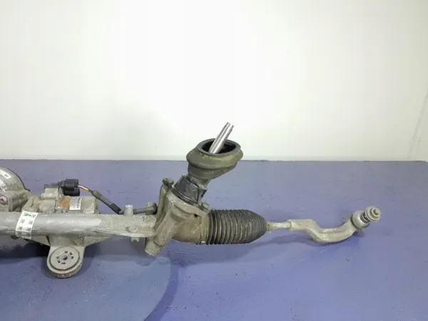 Dirección asistida Mercedes Clase A W177 OEM 6820000331 image 6