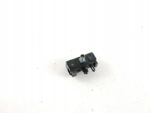 Module Amplificateur Antenne OEM 5B4035510 pour Audi E-Tron image 2