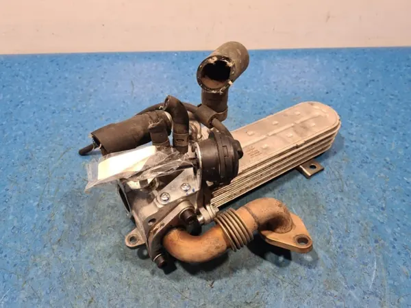Gebruikte Volkswagen EGR-koeler OEM NRF2002282 image 7