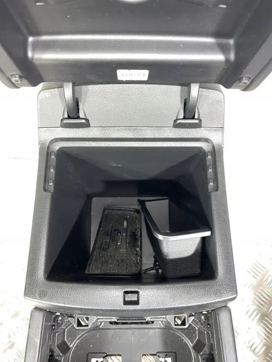 Accoudoir console SsangYong Rexton OEM FOB23717 image 6