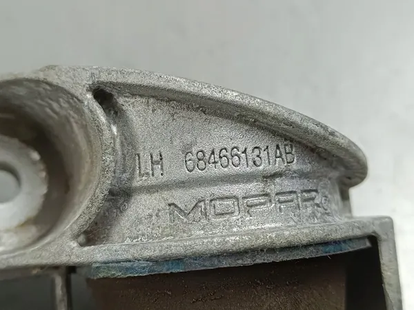 Support d'échappement Jeep OE OEM 68466131AB - Occasion image 4