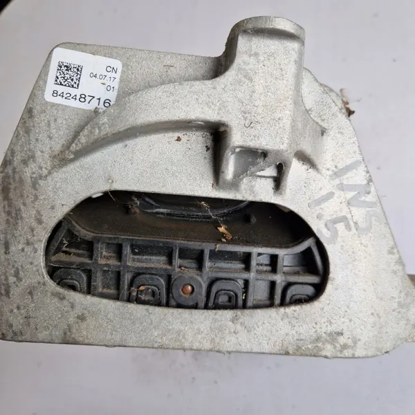 Moottorin Kiinnike Vasen OEM 84248716 Opel Insignia B image 4