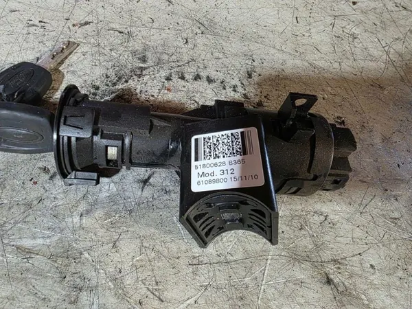 Contacteur d'allumage OEM 51800628 pour Ford Ka 1.2L image 4
