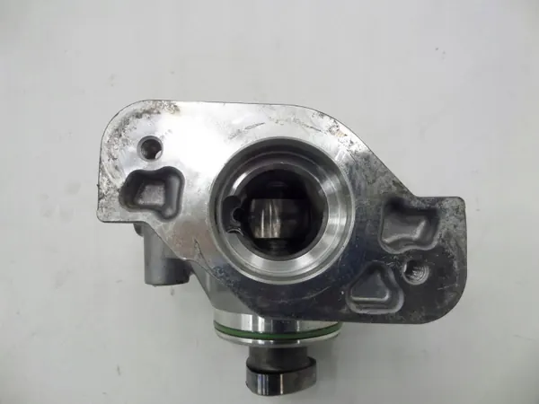 Insprutningspump Peugeot 3008 II OEM 9811831280 image 5