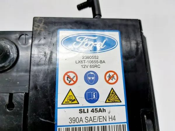 Batería FORD MUSTANG VI GT 45Ah 390A image 2