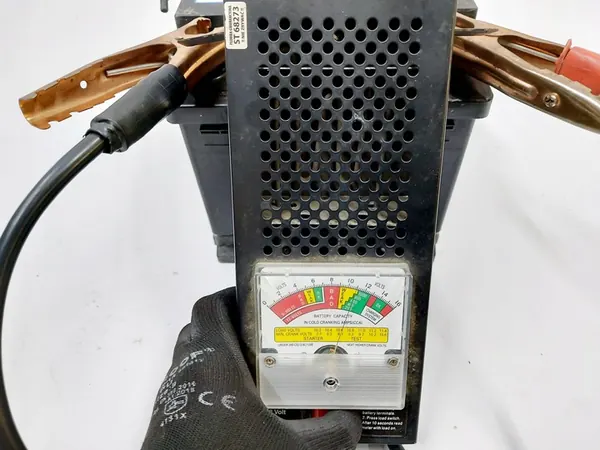 Batería FORD MUSTANG VI GT 45Ah 390A image 7