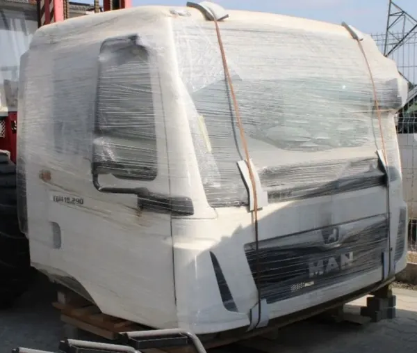 Cabina MAN TGM 18.290 usada - OEM 18.290 Euro 6 image 7