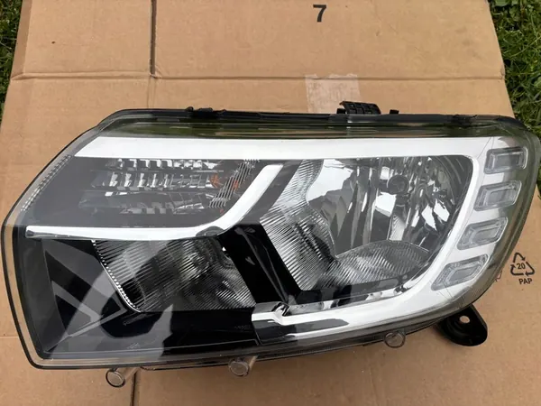 DACIA SANDERO II 2 LIFT 17+ VASEN LED VALO 260604218R image 2