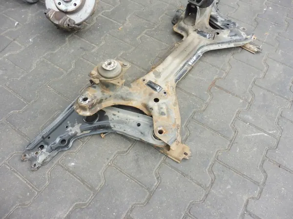 Motorstödsbalk VW Golf Jetta II Seat Toledo image 2