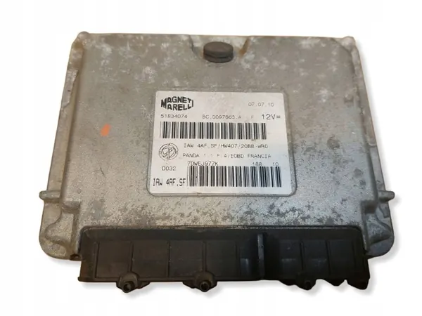 Fiat Panda II Moottorinohjain OEM 51834074 image 2