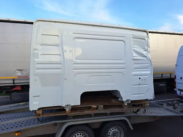 Cabina Volvo FM4 completa con cama - Euro 6 automática image 6