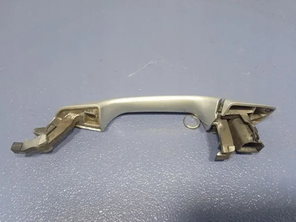 Mercedes B-klass W246 Höger Bakdörrhandtag OEM A2047600270 image 4