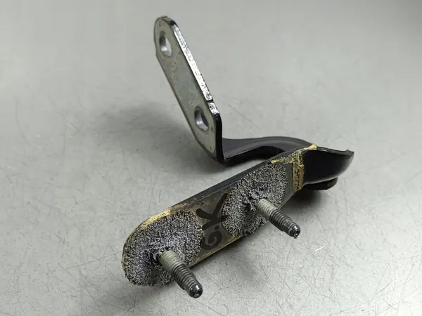 Charnières de hayon Ford Escape IV 2022 FOB52676 image 4