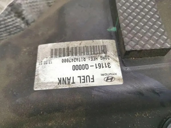 Hyundai polttoainesäiliö OEM 31161-Q0000 i20 III image 3