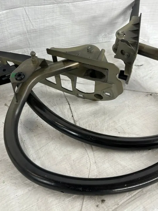Mercedes CLS 257 Cubre Canal Maletero OEM A2577501200 image 6