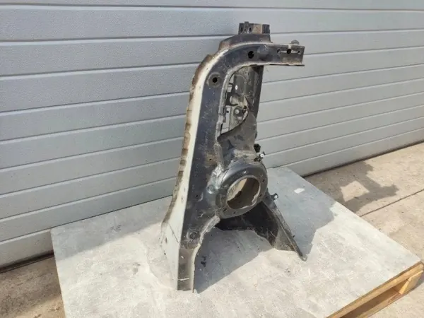 Para-choques dianteiro esquerdo OEM 41002359817 BMW 4 Coupé image 10
