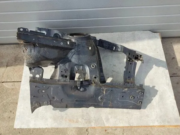 Para-choques dianteiro esquerdo OEM 41002359817 BMW 4 Coupé image 3