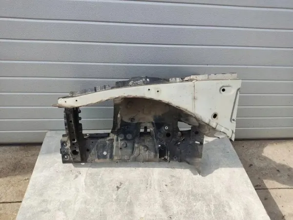 Para-choques dianteiro esquerdo OEM 41002359817 BMW 4 Coupé image 7