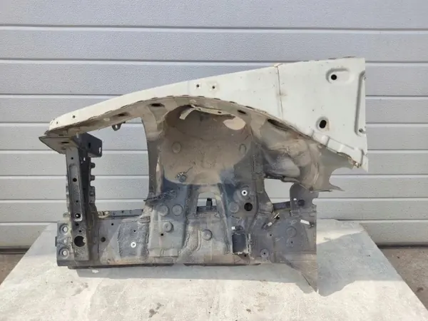 Para-choques dianteiro esquerdo OEM 41002359817 BMW 4 Coupé image 8
