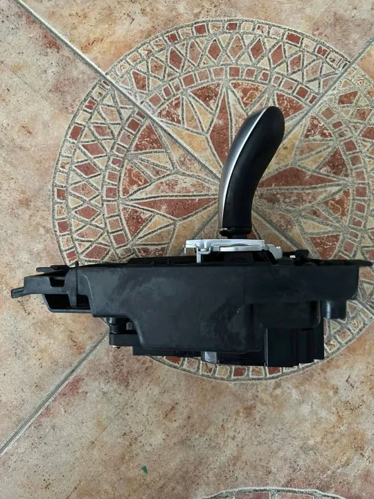Seletor de mudanças BMW X5 E70 OEM VMS32013 - Usado image 3