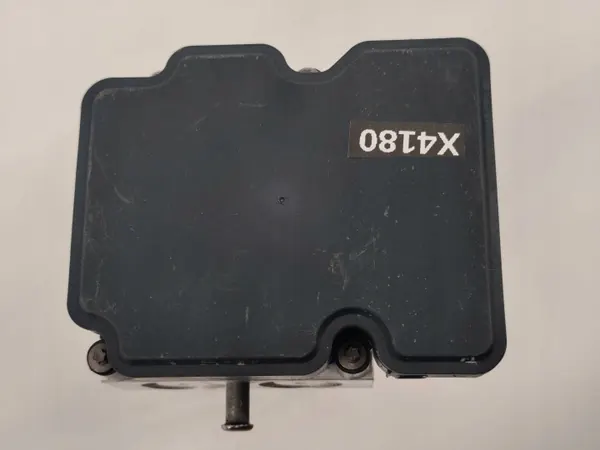 ABS-pumppu OEM 13440976 Opel Meriva B:lle image 8