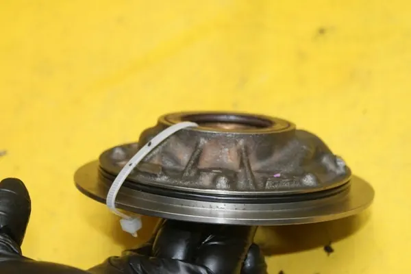 Oljepumpdrivinsert OEM 534 Volvo V60 S60 II 3.0 TB image 4