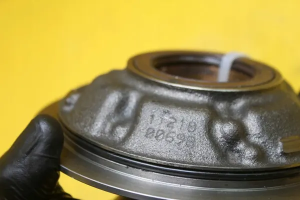Oljepumpdrivinsert OEM 534 Volvo V60 S60 II 3.0 TB image 8