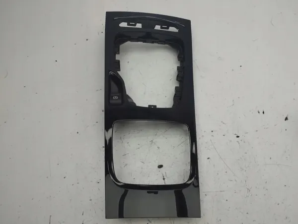 Opel Insignia B 2018 Left Frame OEM 39126636 image 2