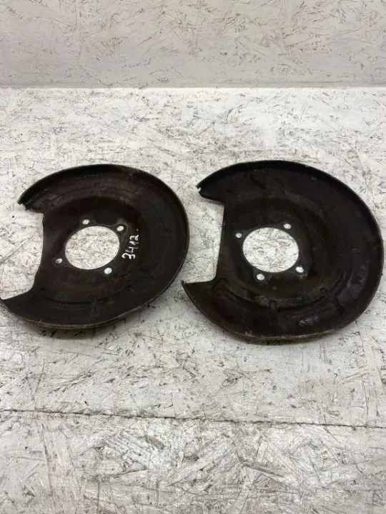 Opel Zafira C 2015 Taka jarrulevykilpi OEM 13408175 image 4