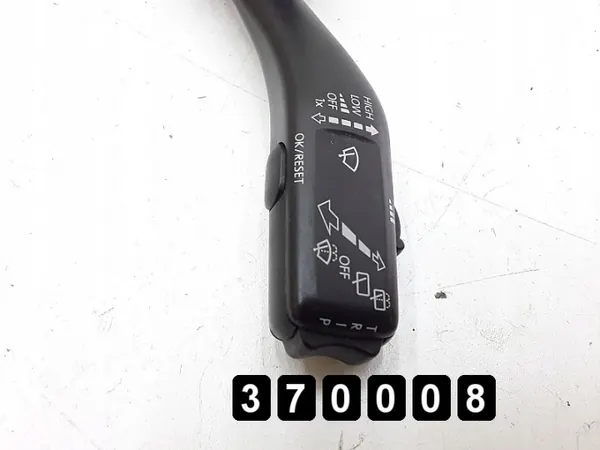VW-kytkin OEM AM-370008 Touran 2008:lle image 3
