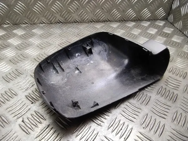 VW T5 Spiegelabdeckung links OEM 7E1857527 - Gebraucht image 3