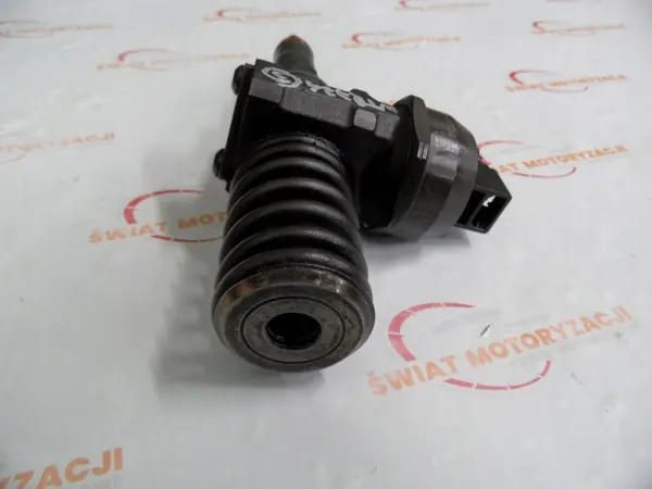 Audi OE 038130073BP pumppusuutin 1.4/1.9 TDI:lle image 4
