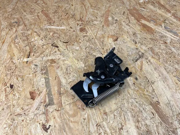 BMW Huvenlås Vänster F20 F21 F30 F31 F32 F34 OEM 7242548 image 7