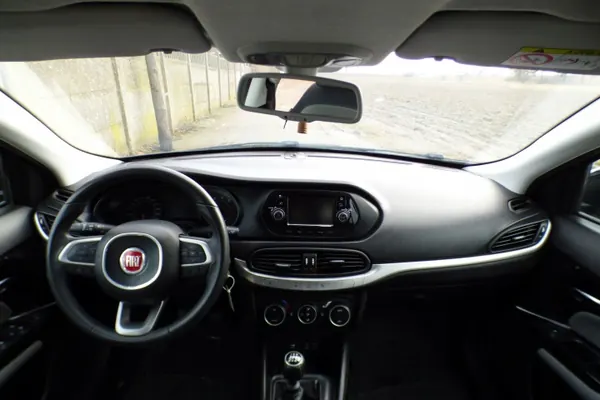 Panel consola Fiat Tipo II OEM TIPO123XXX Usado image 2