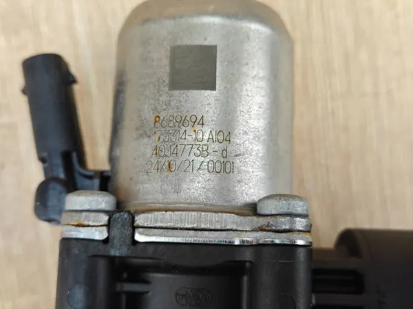 Vattenventil OEM 8689694 för BMW 530i G30 image 4