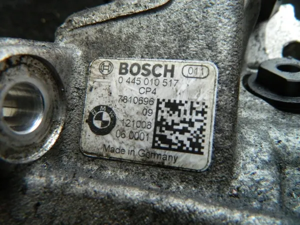 Pompe à injection BMW OE 7810696 - Occasion image 3