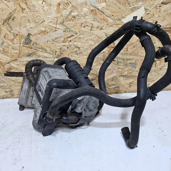 Mercedes-Benz E W212 Webasto verwarming OEM A2125002698 image 2