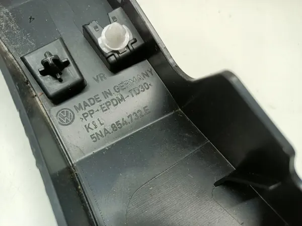 VW TIGUAN Etupuskuri Oikea 5NA854732E image 3