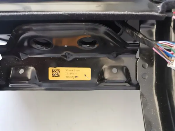 Batería Kia OEM 37504-CR620 - 11Ah Usada image 8