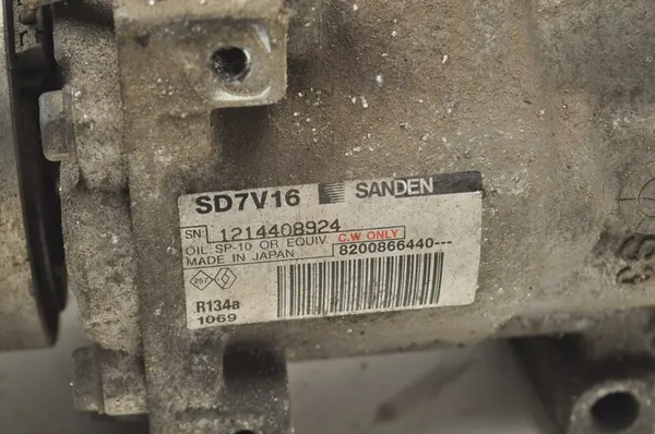 Compressore A/C Dacia Sandero 1.5 DCI image 2