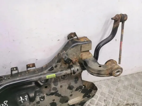 Kia OE CB254810C1100 Voorste hulpframe - Gebruikt image 3