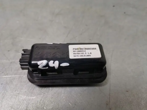 Luz de matrícula Peugeot 508 OEM FBZ15645 image 5
