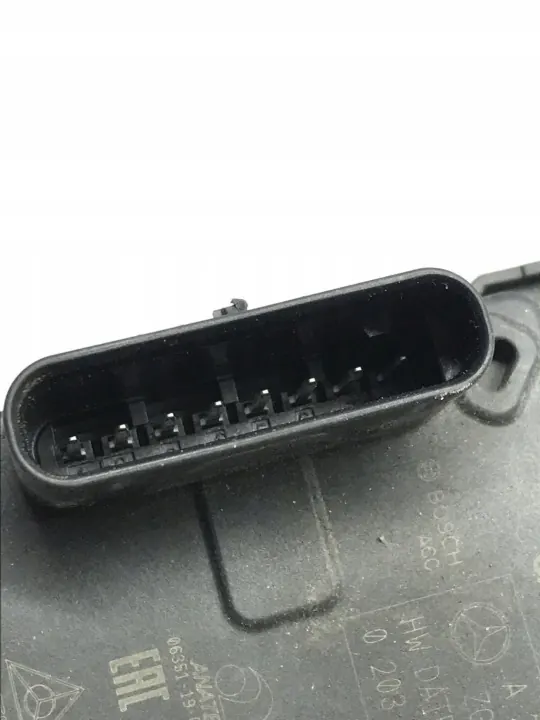 Mercedes Distronic Radarsensor OEM A2139053414 image 4