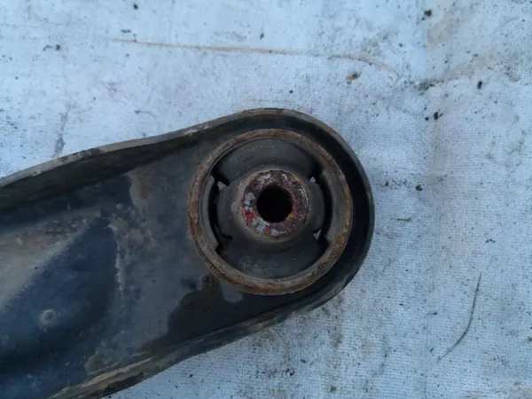 Braccio di Controllo Anteriore Sinistro Hyundai i20 54500-1J700 image 4