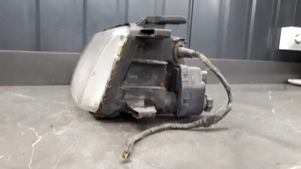 Farol esquerdo OEM 0301028305 para Opel Vectra A image 10