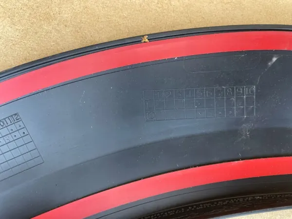 OEM 8W9853717 Para-lamas Dianteiro Esquerdo Audi A4 B9 image 9