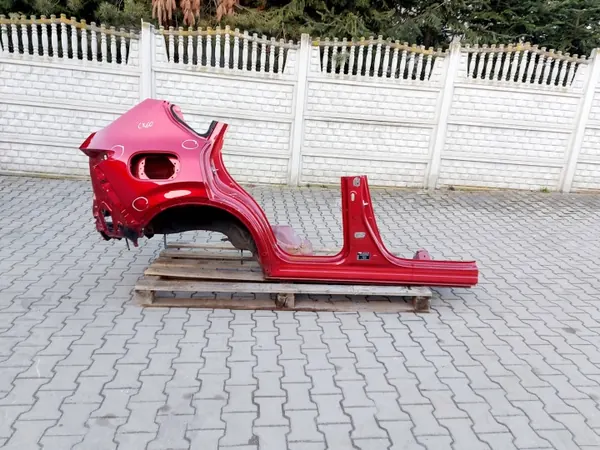 CX60 Taka-oikea neljännespelti - Mazda OE -osa image 3