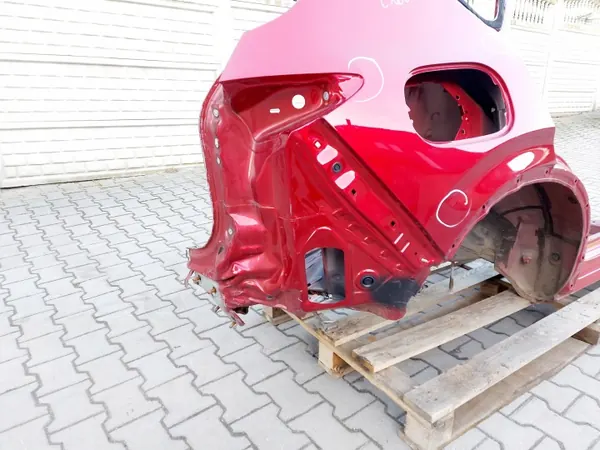 CX60 Taka-oikea neljännespelti - Mazda OE -osa image 5