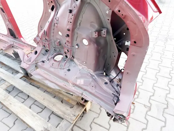 CX60 Taka-oikea neljännespelti - Mazda OE -osa image 6